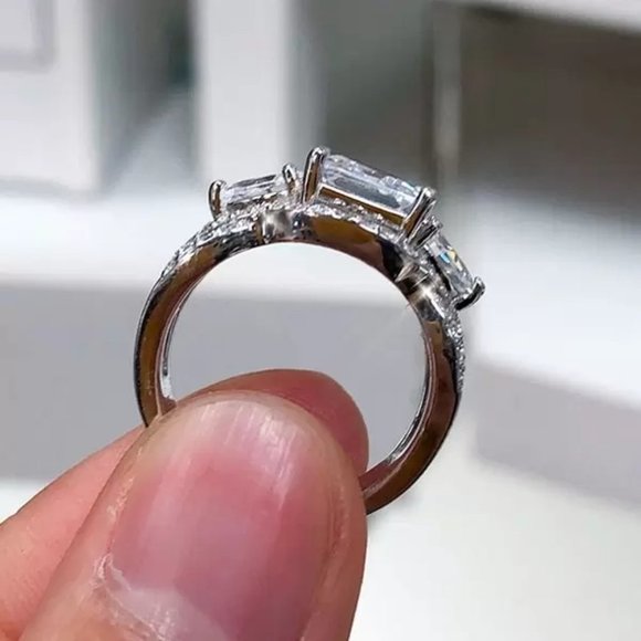 "Gorgeous Square Princess CutZircon Multi Layer Stackable Dainty Ring, UNVN12276 - Picture 4 of 4